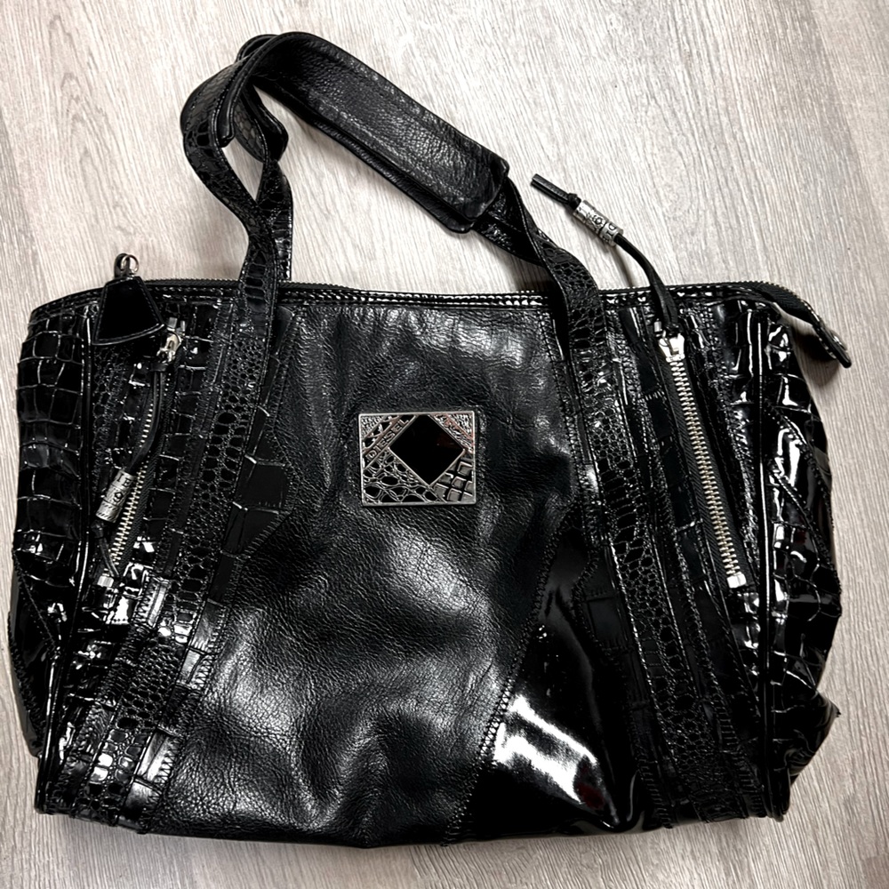 Diesel black zipper purse